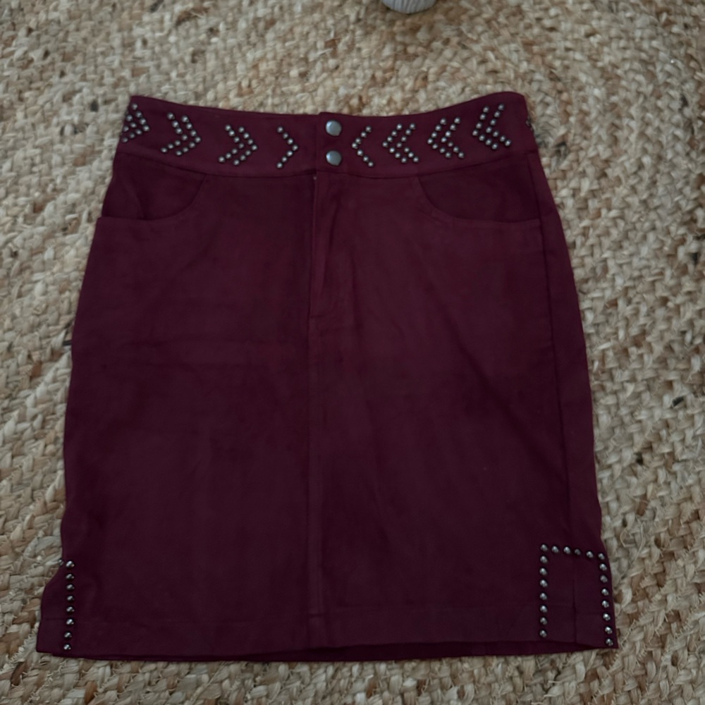 Stud-Trim Wine Red Women’s Skirt